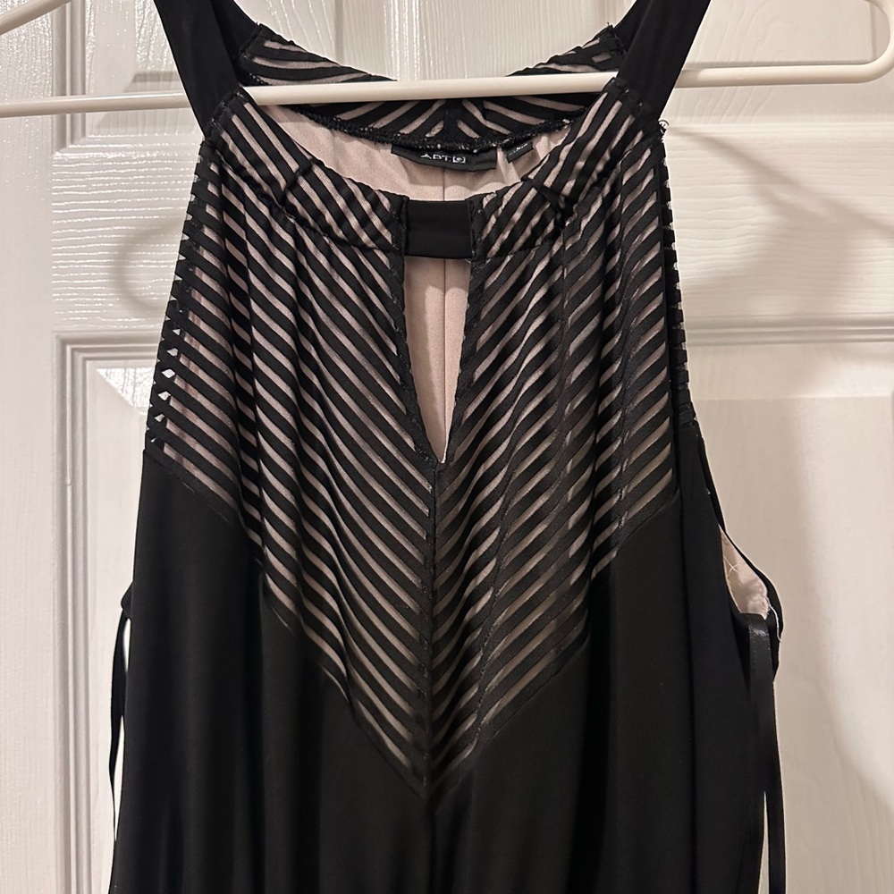 Great dress for a wedding or special occasion. In like new condition.